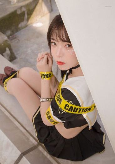 欧美rapper瓶子_4K电影全集观看