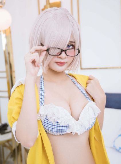 美女毛茸茸颜射国产美女美颜射_蓝光原盘在线观看