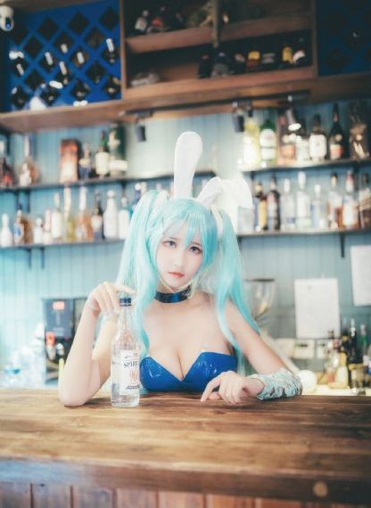 亞洲國產精品成人精品無碼區在線_1080P免费在线播放