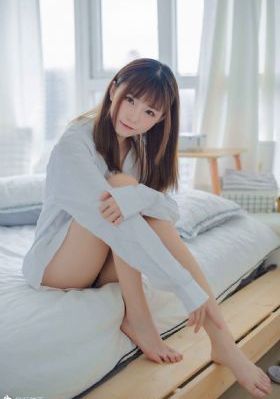 国产AV寂寞骚妇_超清全集免费观看