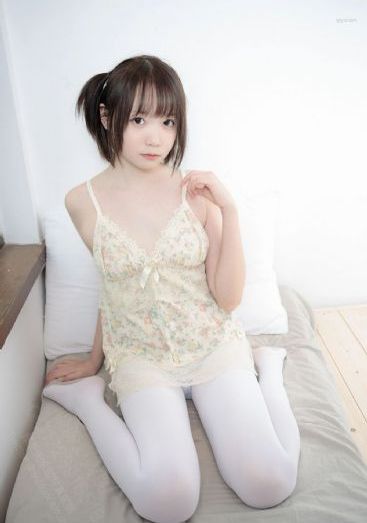中亚女人毛片视频免费看的哟_720高清视频观看