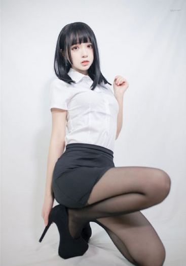 色婷婷狠狠18禁久久久yy_720电影完整版