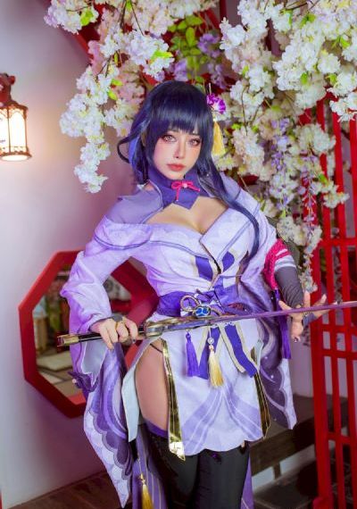 色偷偷欧美_高清迅雷电影在线