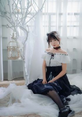 淫妻天天爽夜夜爽_迅雷在线观看