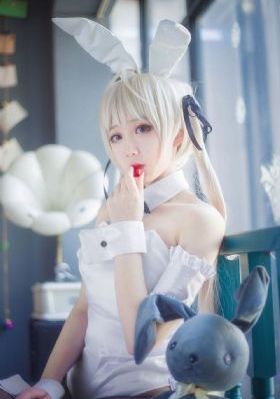 两个人看的www免费视频中文_720电影完整版