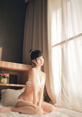 四虎国产成人精品免费一女五男_超清电影完整版