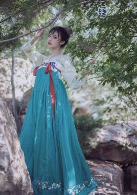 精品尤物视频在线观看_BD韩语在线观看完整版